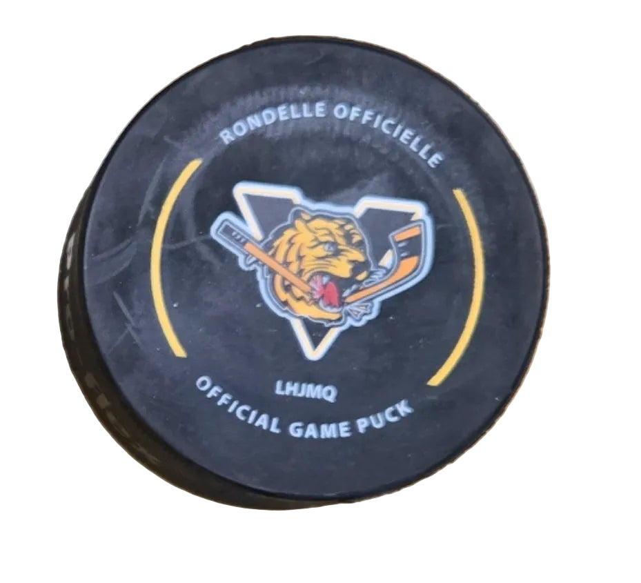 Hockey puck with a Victoriaville Tigres logo